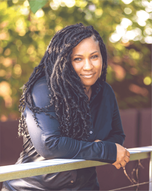 lisa-joseph-outdoor-headshot-color Lisa Joseph
